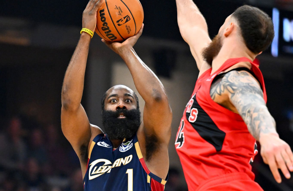 骑士总比分1-0！哈登22+10轻取猛龙 米切尔32分斯特鲁斯24分